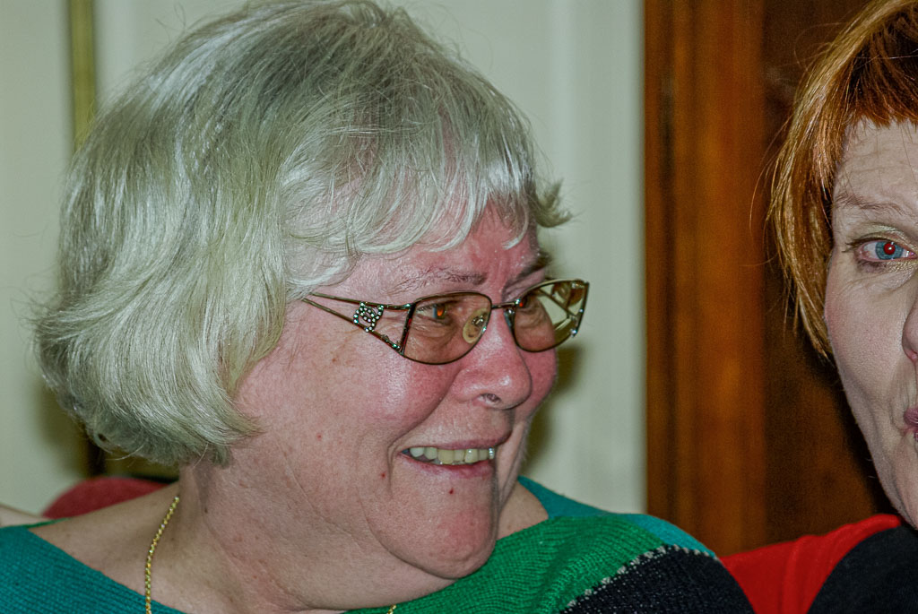 Februar 2008